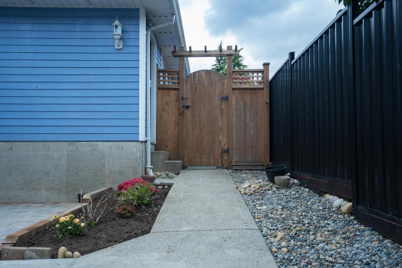 Villa Lovely 1br Secondary With Separate Entrance *