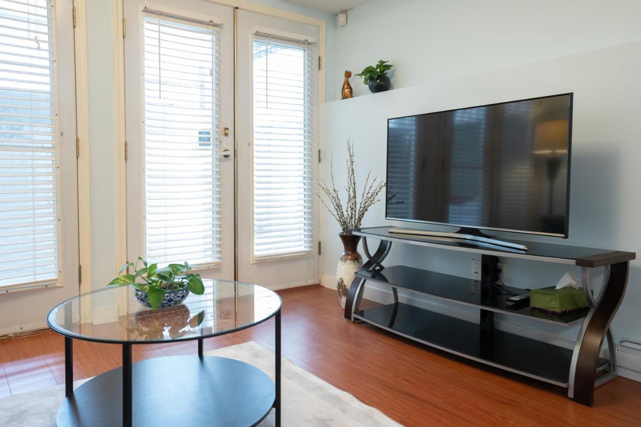 Lovely 1br Secondary With Separate Entrance Villa *